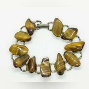 Tigers eye stone bracelet.